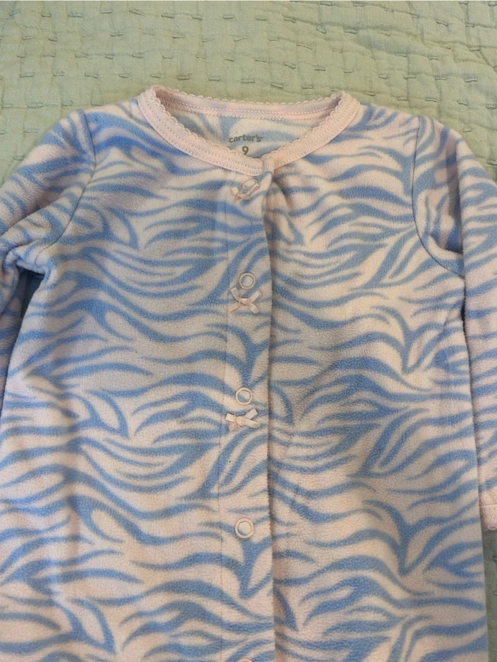 Carter’s Onesie. Set of 2. Size 9 months.